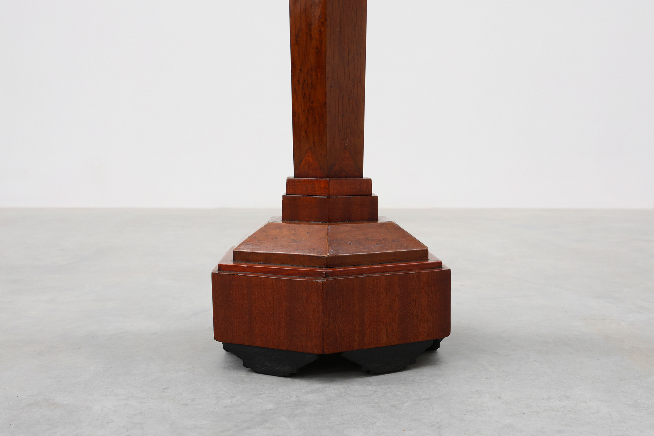 French Burl & Oak Art Deco Console, 1925thumbnail